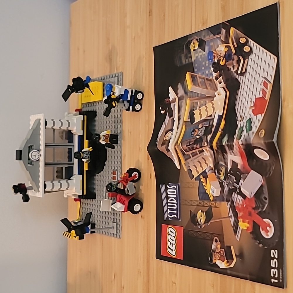 Lego Studios "Explosion Studio" 2001 complete with instructions